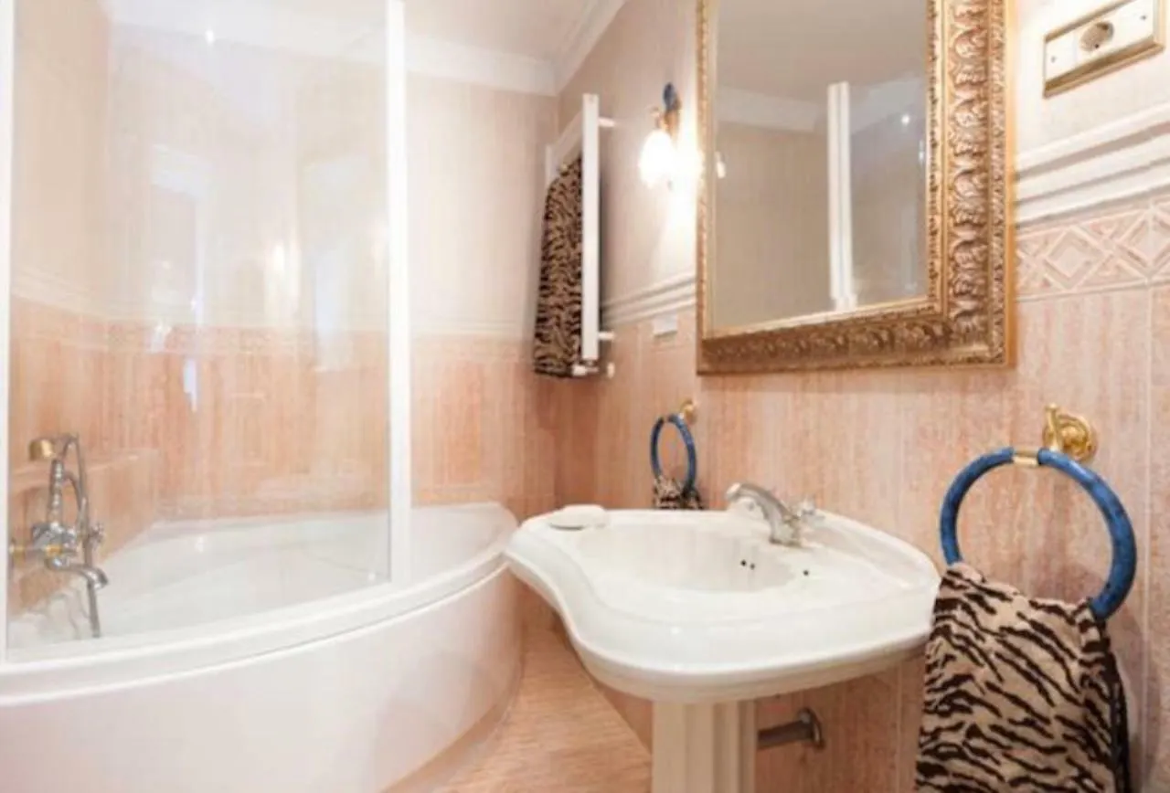 公寓 Apartamento Frente Al Guggenheim Con Wifi Y Parking Privado Gratis 毕尔巴鄂